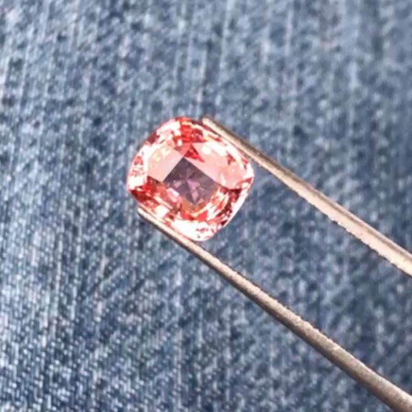 PADPARADSCHA - Image 3